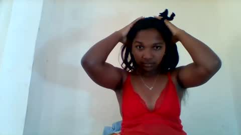 Snapshot of mila_lunah chatting on 06/22/26, 04:53 mila_lunah online show from 06/22/26, 04:53
