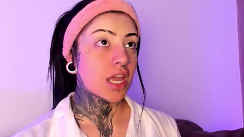     online show from 10/18/25, 03:20