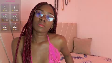 Snapshot of mila_n_max chatting on 11/13/25, 12:26 Mila Max online show from 11/13/25, 12:26