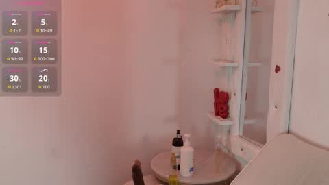 Snapshot of mila_n_max chatting on 11/16/25, 12:55 Mila Max online show from 11/16/25, 12:55