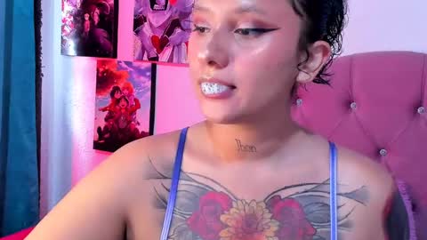 Snapshot of mila_nixon01 chatting on 04/18/26, 04:33 MILA online show from 04/18/26, 04:33