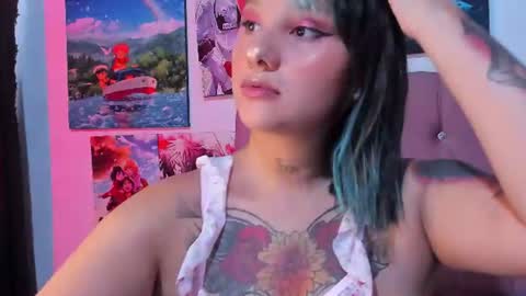 Snapshot of mila_nixon01 chatting on 07/20/26, 04:42 MILA online show from 07/20/26, 04:42