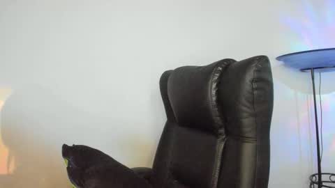 Camila online show from 10/21/25, 01:28