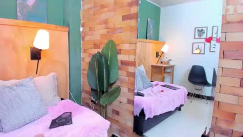 Mila and samy online show from 02/21/26, 12:06