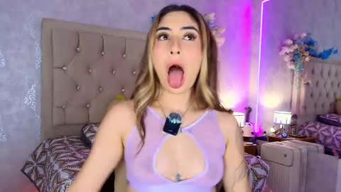 Snapshot of mila_smirnovavk chatting on 05/22/26, 03:57 MILA online show from 05/22/26, 03:57