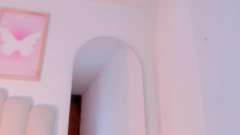 Snapshot of mila_stark333 chatting on 04/17/26, 05:32 mila_stark333 online show from 04/17/26, 05:32