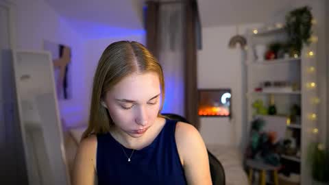 MilaBunny1 online show from 02/04/26, 09:26