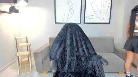 Snapshot of milacoleman chatting on 09/27/25, 07:19 Mila online show from 09/27/25, 07:19