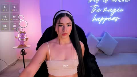 Mila online show from 10/28/25, 02:15