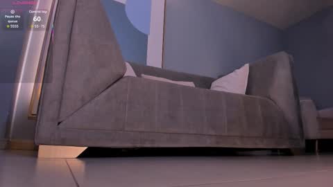 Snapshot of milacoleman chatting on 12/20/25, 04:30 Mila online show from 12/20/25, 04:30