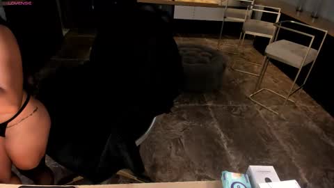 Snapshot of milacoleman chatting on 03/15/26, 03:12 Mila online show from 03/15/26, 03:12