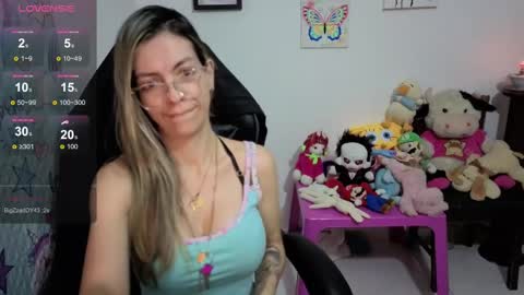 milacoxx8819 online show from 09/17/25, 11:39