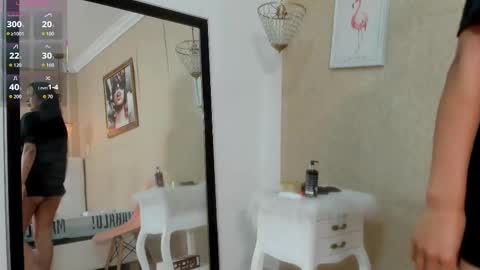 miladiosa online show from 09/28/25, 11:37