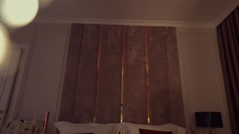 Snapshot of miladystarlight chatting on 03/08/26, 05:17 online show from 03/08/26, 05:17