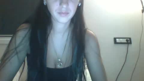 MilaGabor online show from 09/29/25, 04:56