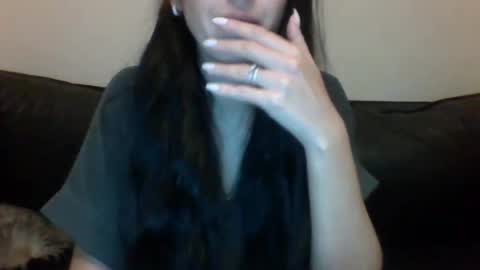 MilaGabor online show from 11/25/25, 07:36