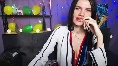 Milaloona online show from 01/13/25, 04:51