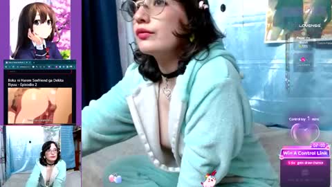 Mila-Lunala online show from 03/11/25, 10:31