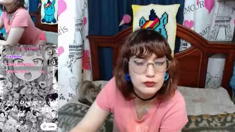 Mila-Lunala online show from 10/18/25, 07:14