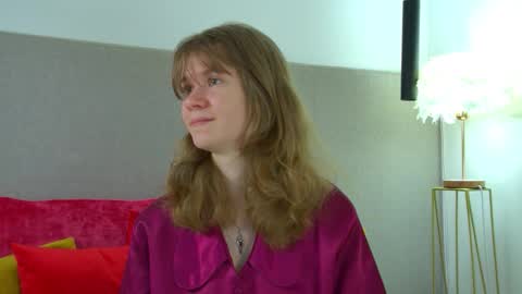 Mila online show from 03/15/26, 06:30