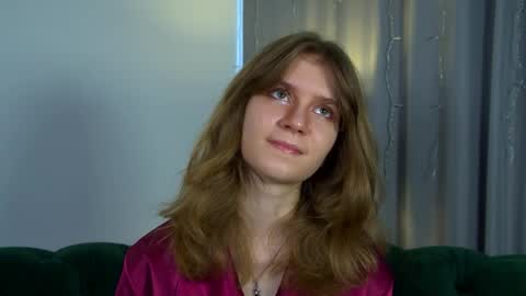 Mila online show from 04/11/26, 07:45