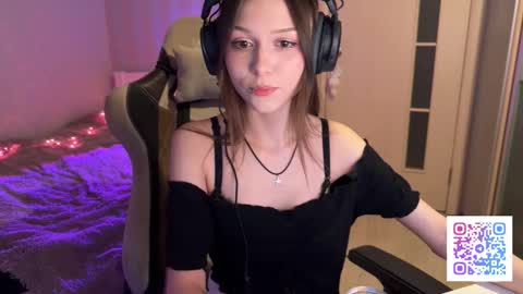 Snapshot of milamiuu chatting on 02/05/26, 02:00 milamiuu online show from 02/05/26, 02:00