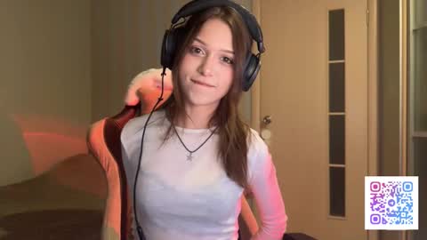 Snapshot of milamiuu chatting on 02/20/26, 03:56 milamiuu online show from 02/20/26, 03:56