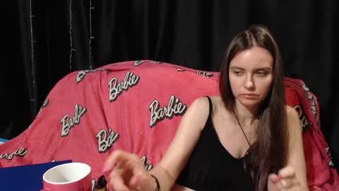 MilAna online show from 11/06/25, 04:52