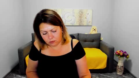 Milana online show from 09/11/25, 06:13