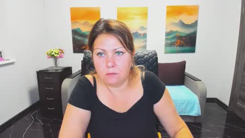 Milana online show from 09/18/25, 11:45