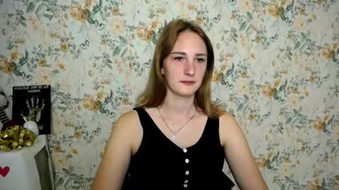 Milana online show from 09/25/25, 06:06