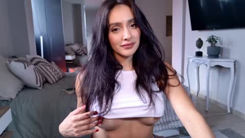 Snapshot of milana_desire chatting on 03/26/26, 09:53 milana online show from 03/26/26, 09:53