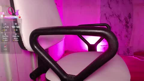 Snapshot of milana_sexwife chatting on 10/21/25, 08:20 Dan and Milana online show from 10/21/25, 08:20