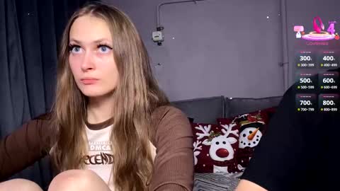 Snapshot of milana_sexwife chatting on 12/22/25, 04:04 Dan and Milana online show from 12/22/25, 04:04