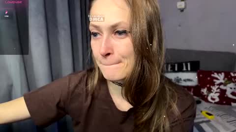 Snapshot of milana_sexwife chatting on 01/13/26, 12:21 Dan and Milana online show from 01/13/26, 12:21