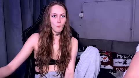 Snapshot of milana_sexwife chatting on 01/17/26, 07:28 Dan and Milana online show from 01/17/26, 07:28