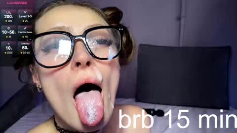 Snapshot of milana_sexwife chatting on 02/01/26, 02:26 Dan and Milana online show from 02/01/26, 02:26