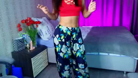Snapshot of milanabellucci chatting on 05/06/26, 08:30 Milana online show from 05/06/26, 08:30
