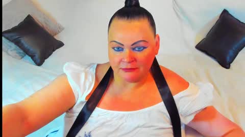 Lana online show from 01/02/25, 08:24