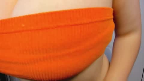 Snapshot of milanabrittt chatting on 02/08/26, 02:37 Milana online show from 02/08/26, 02:37