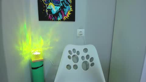 Snapshot of milanabrittt chatting on 03/11/26, 11:33 Milana online show from 03/11/26, 11:33