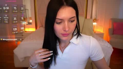 Snapshot of milanamusee chatting on 05/22/26, 01:17 Milana online show from 05/22/26, 01:17