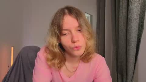Milaray online show from 06/21/26, 05:32