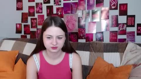 milanaroz online show from 02/02/25, 06:15