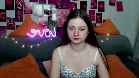 milanaroz online show from 11/02/25, 06:05