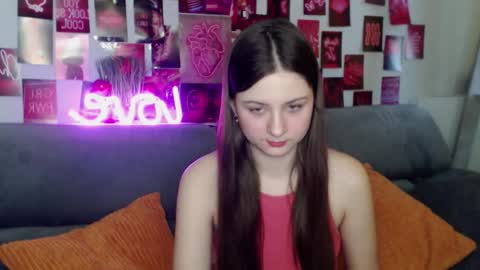 milanaroz online show from 11/23/25, 05:51