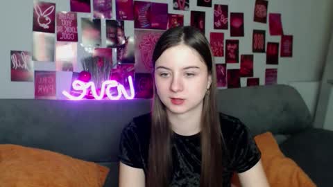 milanaroz online show from 11/27/25, 05:53