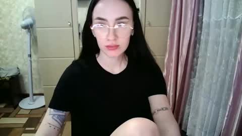 MilanaXAngel online show from 02/15/25, 04:56