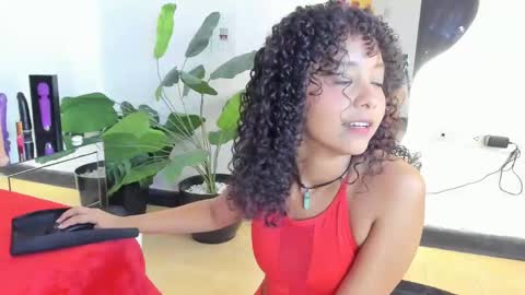 milanx2 online show from 02/24/25, 09:09