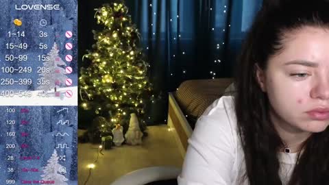 Snapshot of milania_hot_foxy chatting on 01/13/25, 07:32 Mila online show from 01/13/25, 07:32